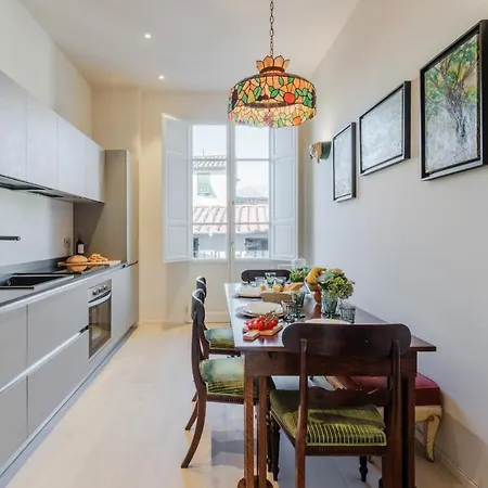 Casa Designer Modern 1st Floor With Terrace *